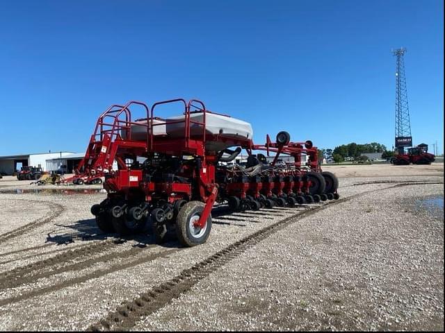 Image of Case IH 1250 equipment image 2