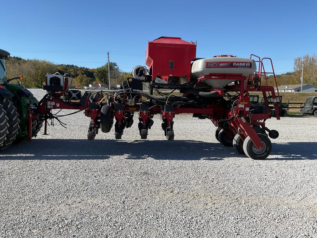 Image of Case IH 1250 Primary image