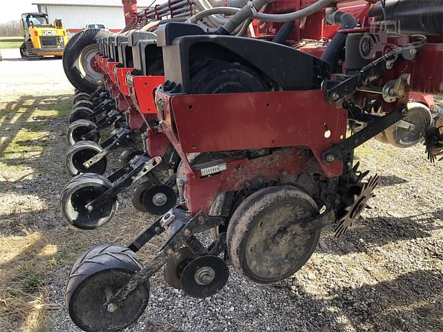 Image of Case IH 1250 equipment image 4