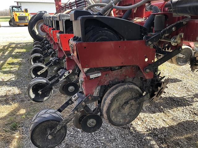 Image of Case IH 1250 equipment image 4