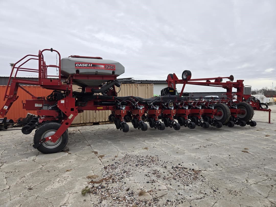 Image of Case IH 1250 Primary image