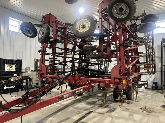 Image of Case IH 200 equipment image 1