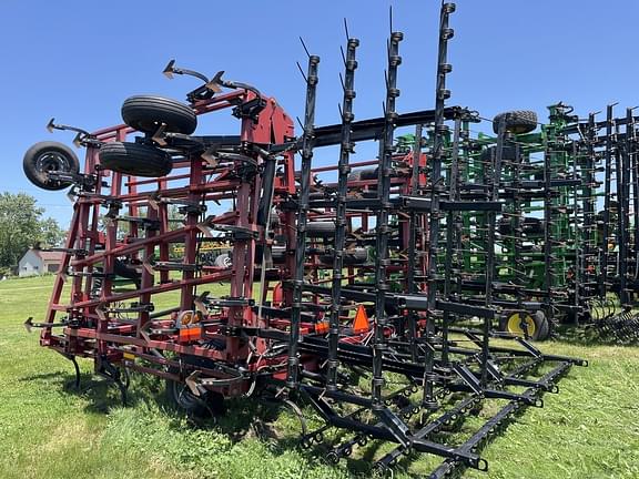 Image of Case IH Tigermate 200 equipment image 4