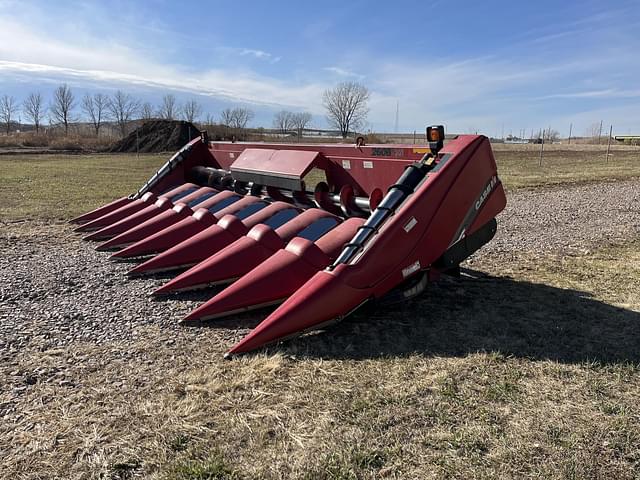 Image of Case IH 2608 equipment image 2