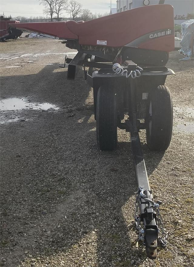 Image of Case IH 2608 equipment image 2