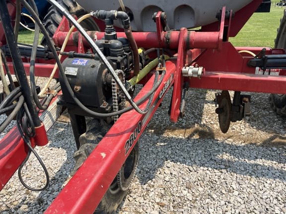 Image of Case IH 2800 equipment image 3