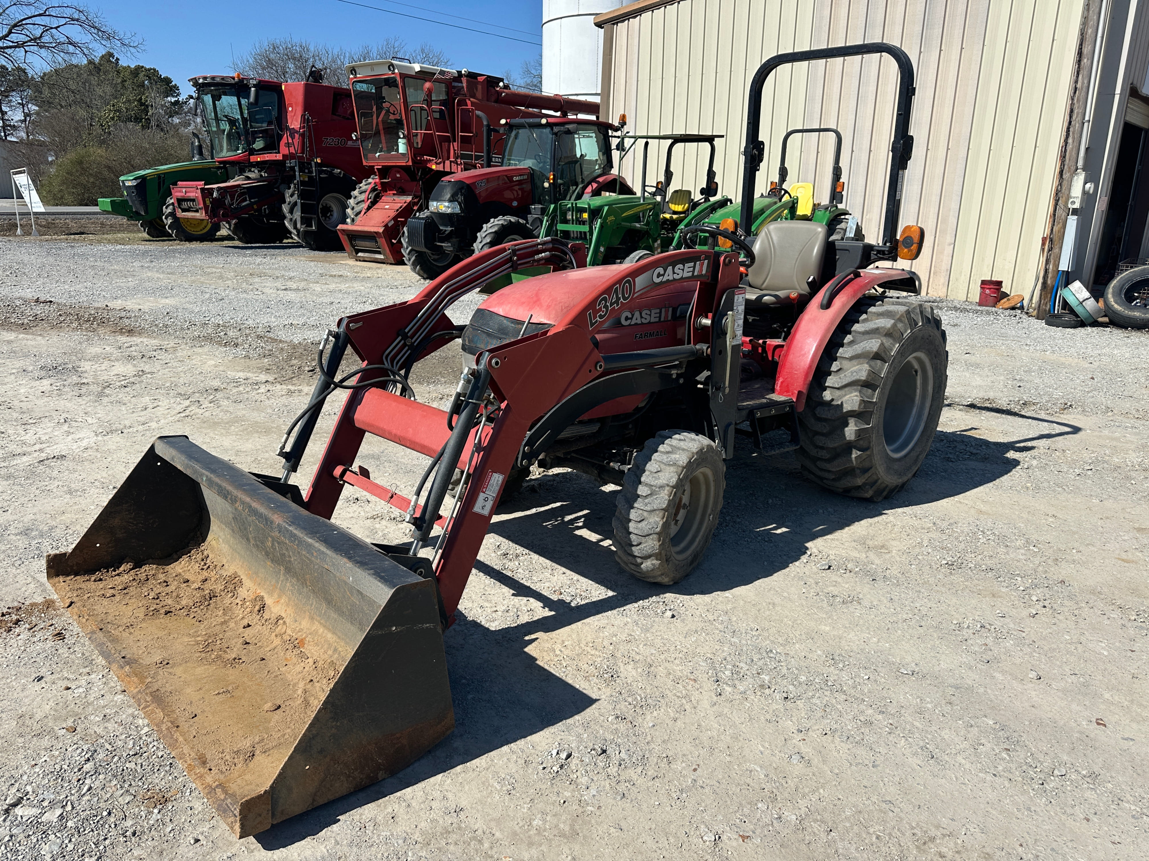 Main image Case IH Farmall 30B
