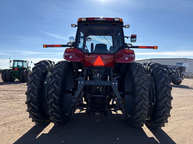 Image of Case IH Magnum 315 equipment image 3
