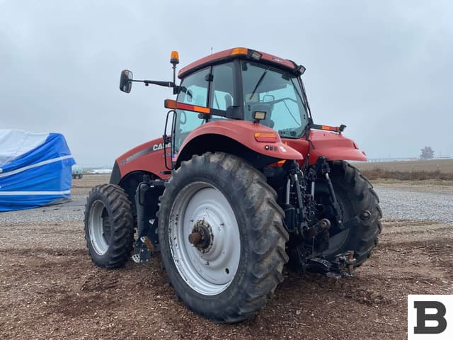 Image of Case IH Magnum 315 equipment image 3
