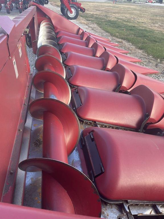 Image of Case IH 3208 equipment image 2