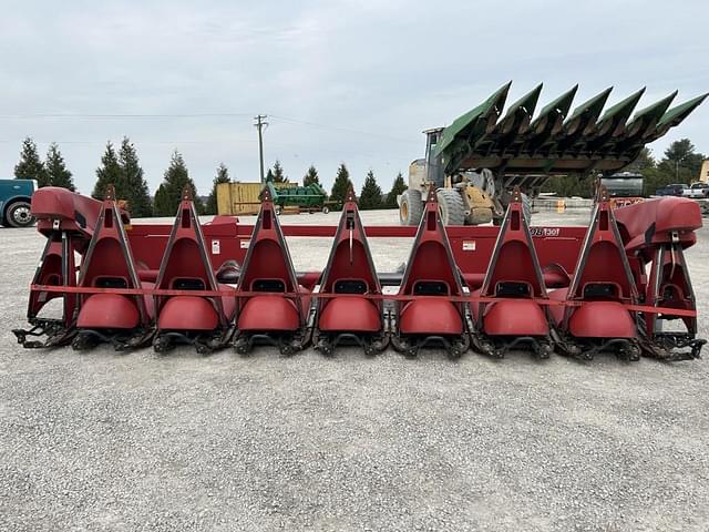 Image of Case IH 3208 equipment image 2