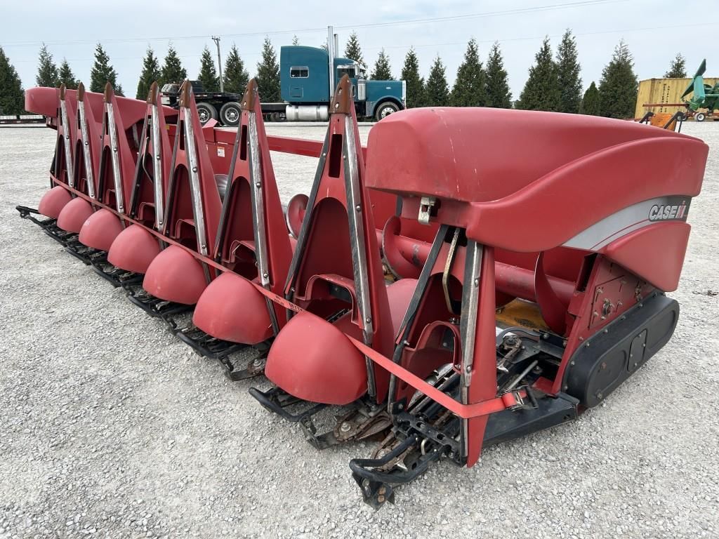 2012 Case IH 3208 Equipment Image0