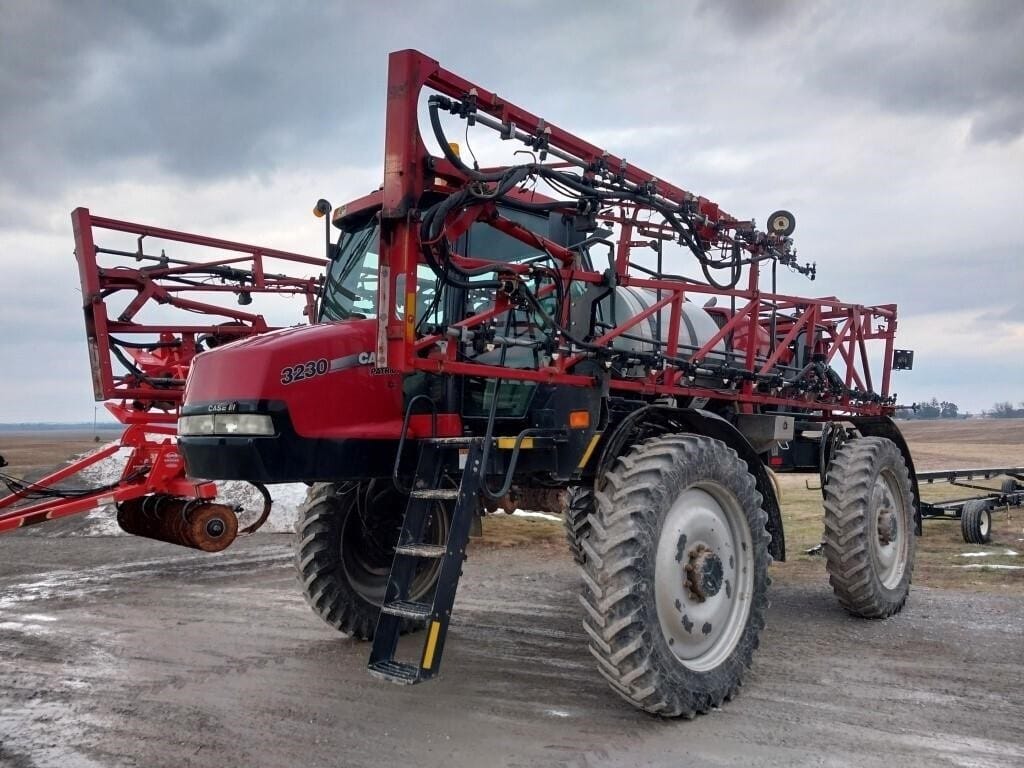 2012 Case IH 3230 Patriot Equipment Image0