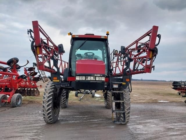 Image of Case IH 3230 Patriot equipment image 1