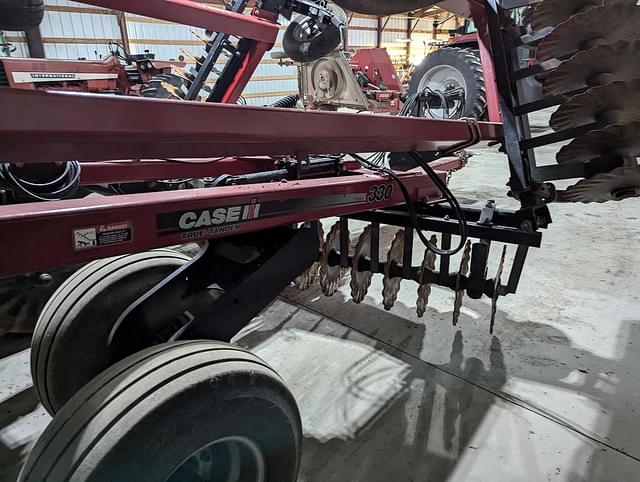 Image of Case IH 330 Turbo Till equipment image 1