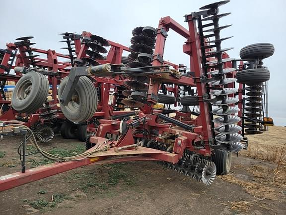 Image of Case IH 330 equipment image 1