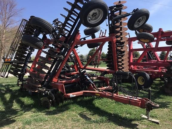 Image of Case IH 330 Turbo Till equipment image 1