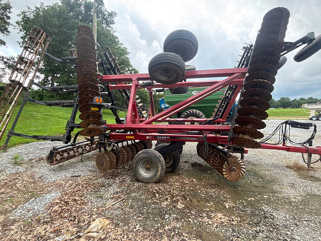 Image of Case IH 330 Turbo Till equipment image 1