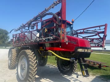 Main image Case IH 3330 Patriot