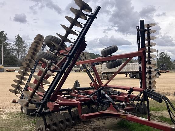 Image of Case IH 340 equipment image 1