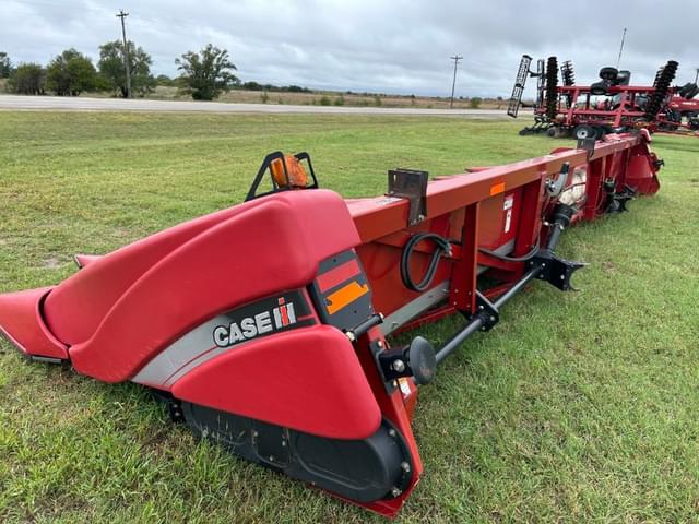 Image of Case IH 3412 equipment image 2