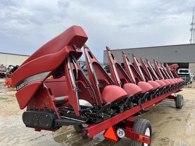 Image of Case IH 3412 equipment image 2