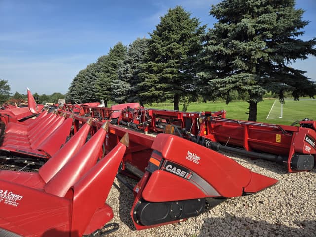 Image of Case IH 3412 equipment image 3