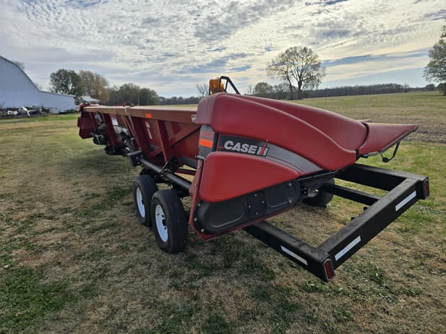 Image of Case IH 3412 equipment image 4