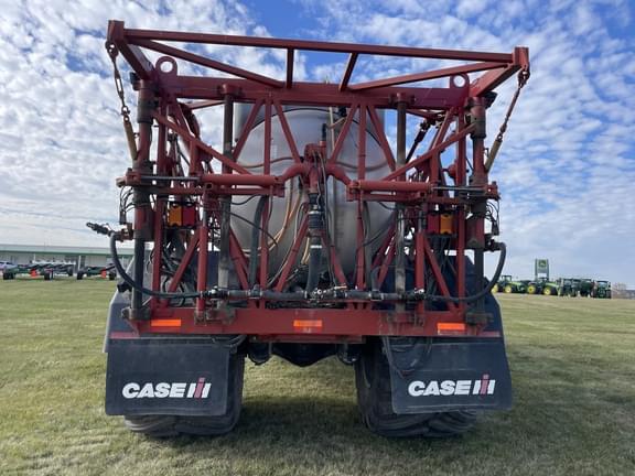 Image of Case IH Titan 3530 equipment image 3