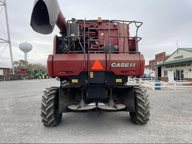 Image of Case IH 5130 equipment image 2