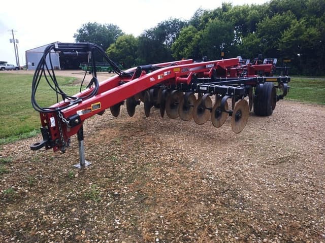 Image of Case IH Ecolo-Tiger 530C equipment image 1