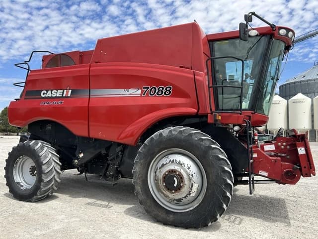Image of Case IH 7088 equipment image 1
