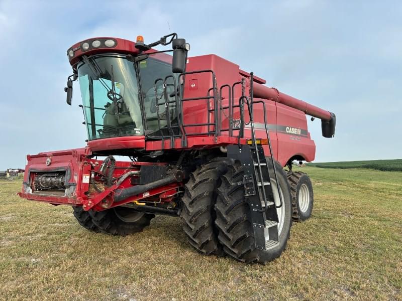 Image of Case IH 7120 Primary image
