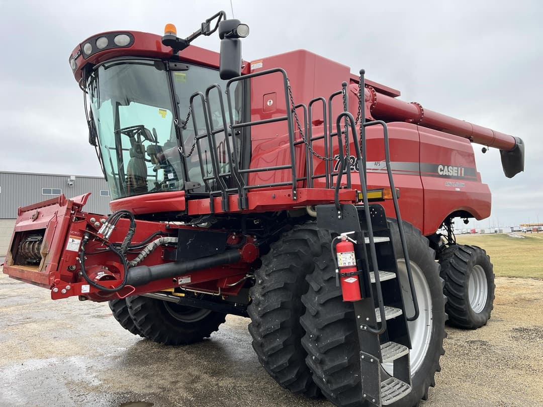 Image of Case IH 7120 Primary image
