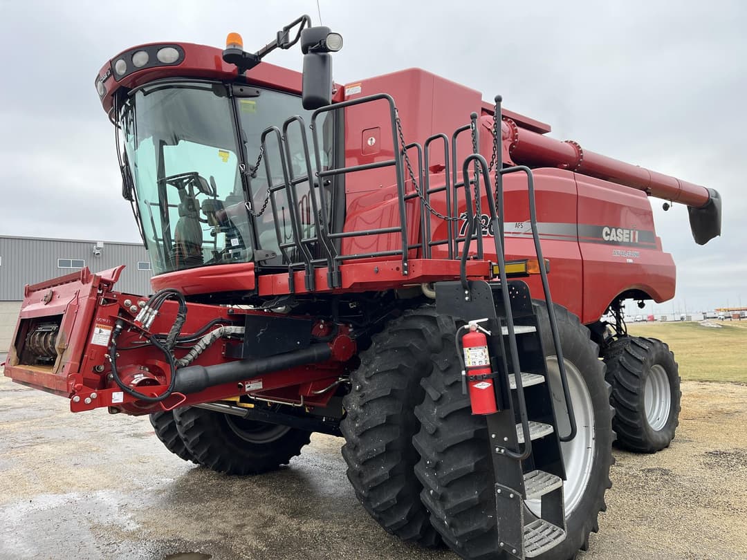 Image of Case IH 7120 Primary image