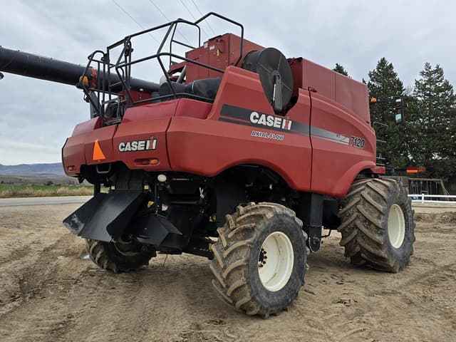 Image of Case IH 7120 equipment image 4