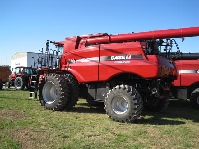 Image of Case IH 7120 equipment image 1