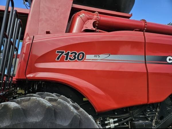 Image of Case IH 7130 equipment image 4