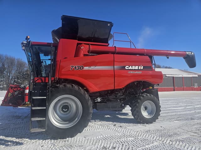 Image of Case IH 7130 equipment image 1