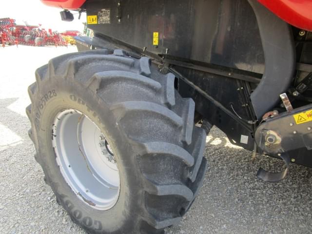 Image of Case IH 7130 equipment image 4