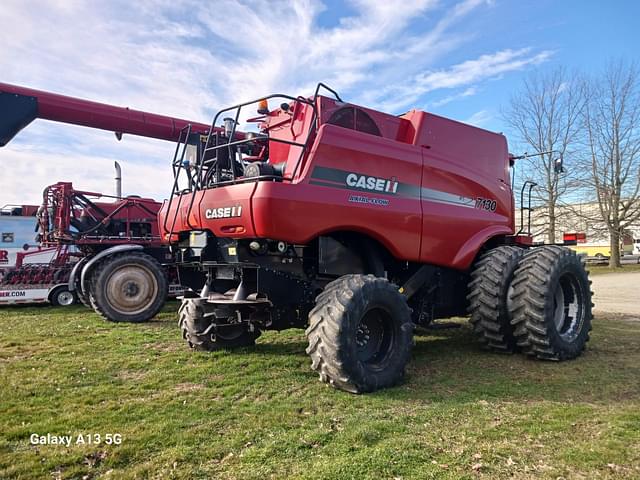 Image of Case IH 7130 equipment image 2