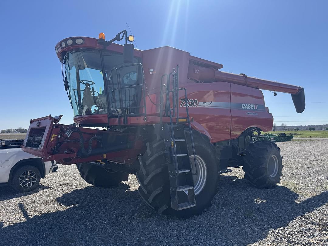 Image of Case IH 7230 Primary image