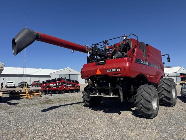 Image of Case IH 7230 equipment image 2