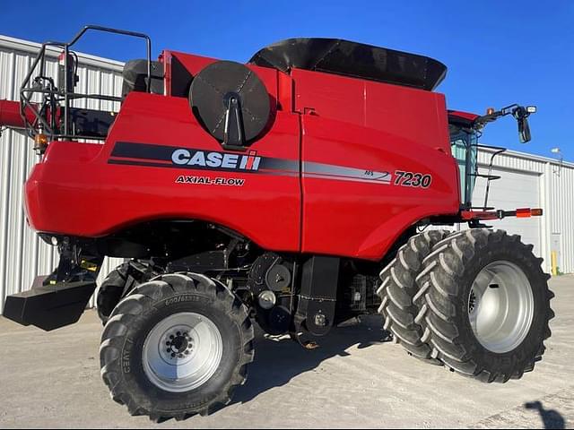 Image of Case IH 7230 equipment image 4