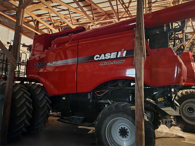 Image of Case IH 7230 equipment image 1