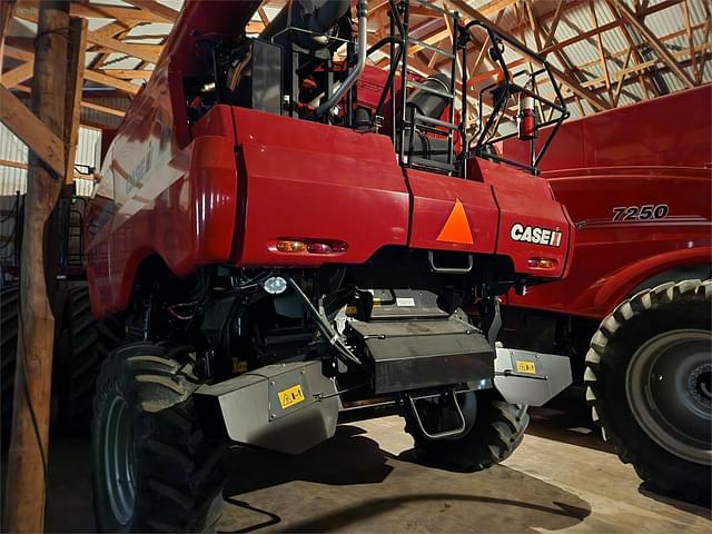 Image of Case IH 7230 equipment image 2