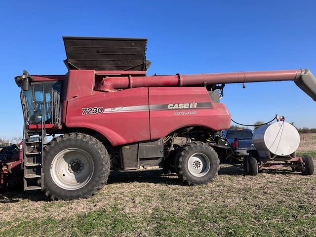 Image of Case IH 7230 Primary image