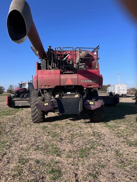 Image of Case IH 7230 equipment image 2