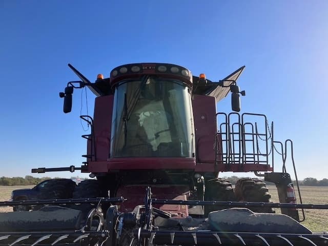 Image of Case IH 7230 equipment image 3