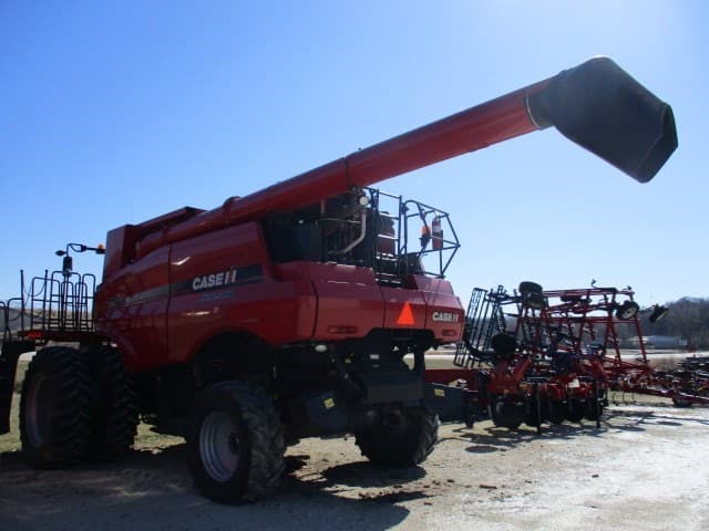 Image of Case IH 7230 equipment image 3